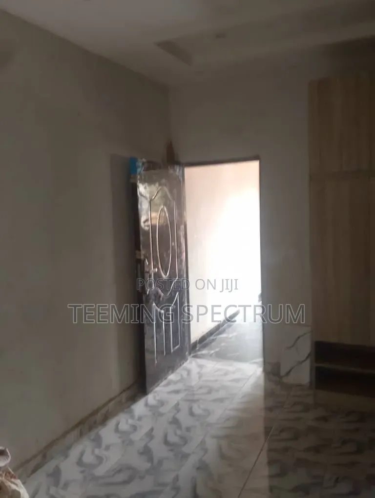 1bdrm Apartment in Benin City for rent
