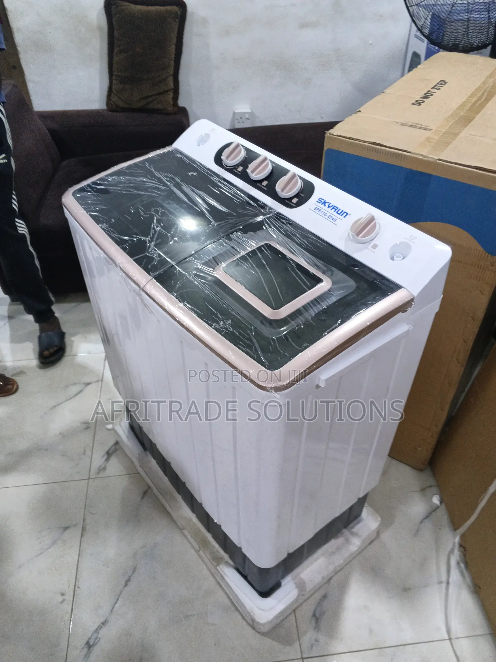 Skyrun 11kg Twin Tub Washer With Spin Dryer