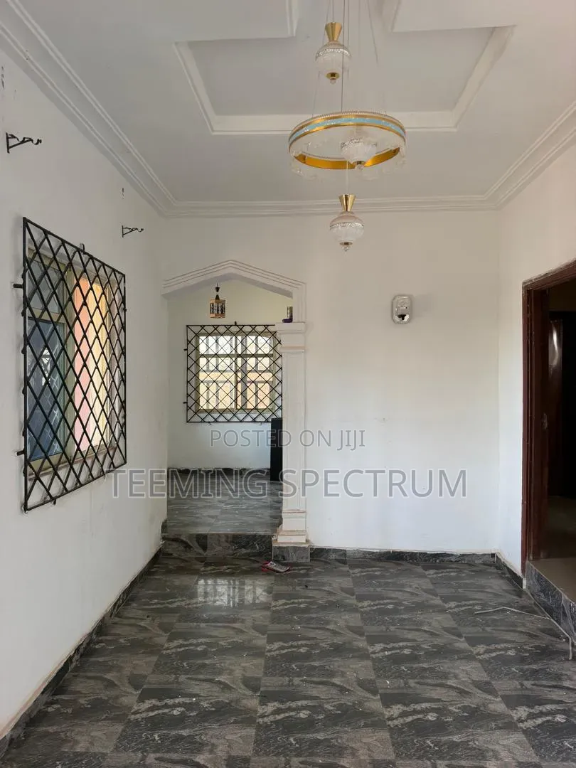 2bdrm Apartment in Benin City for rent