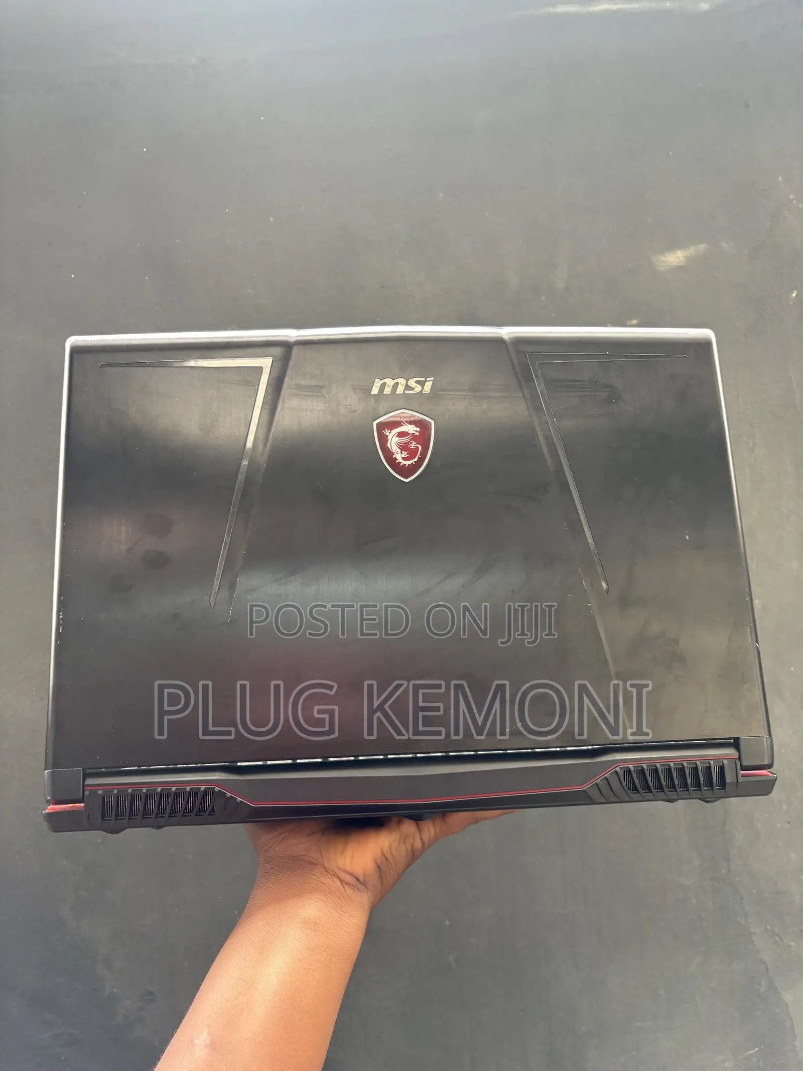 Laptop MSI GE63 Raider RGB 8RE 16GB Intel Core i7 SSD 512GB