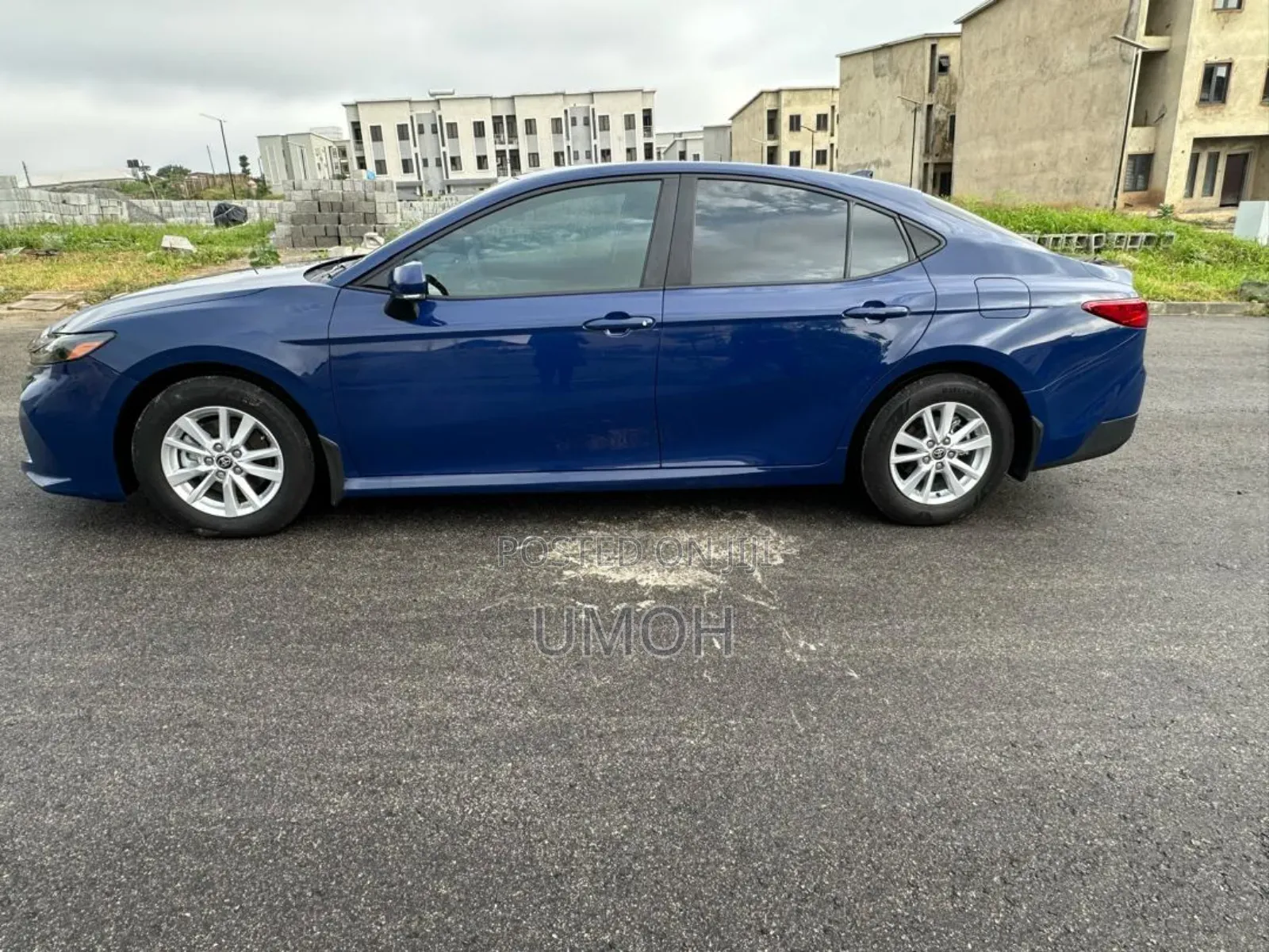 New Toyota Camry LE 2026 Blue