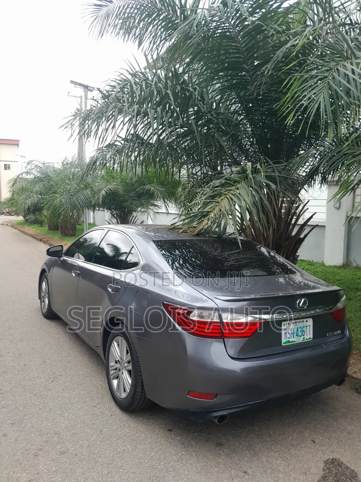 Lexus ES 2015 Gray