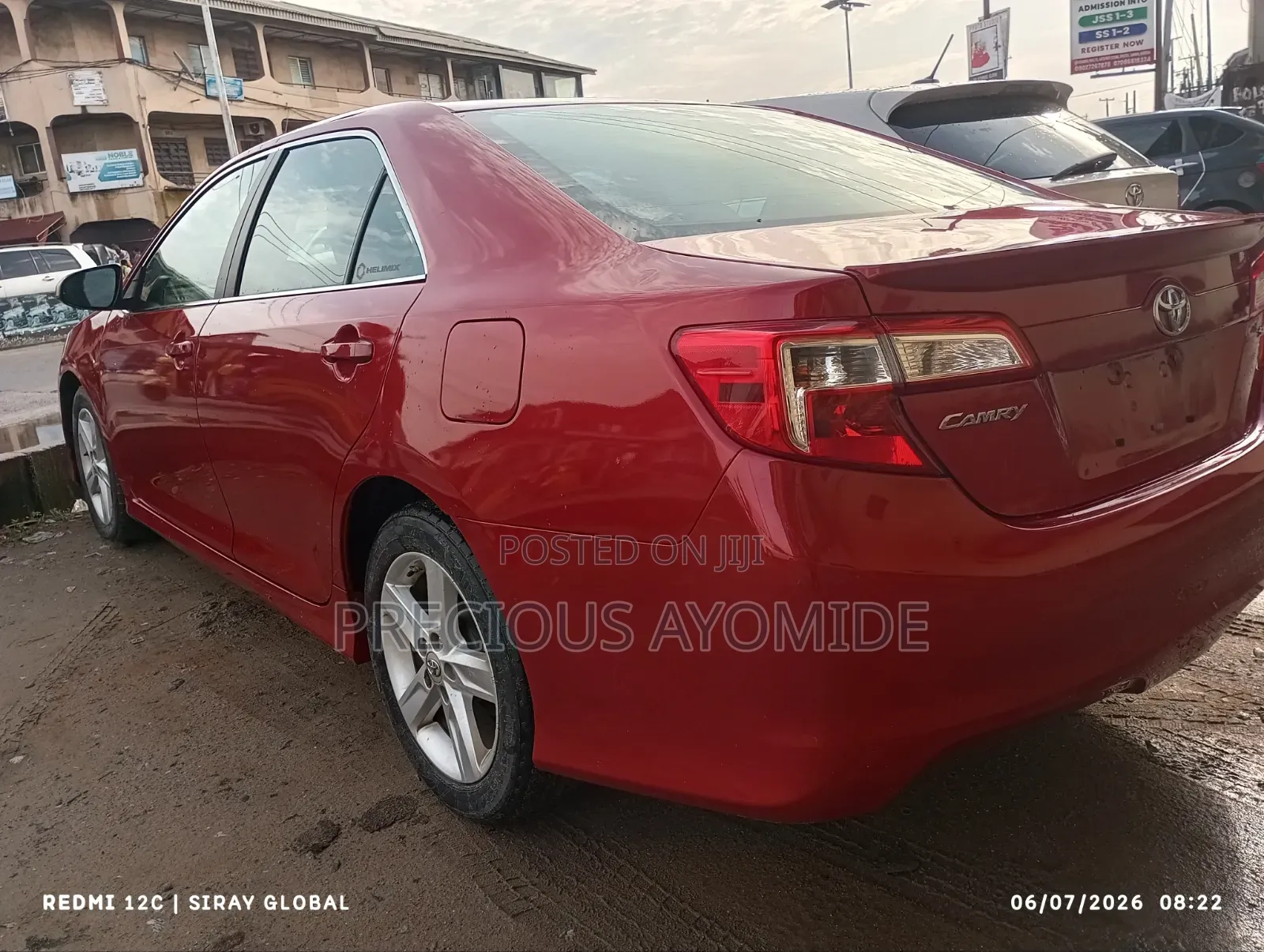 Toyota Camry SE 4dr Sedan (2.5L 4cyl 6A) 2014 Red