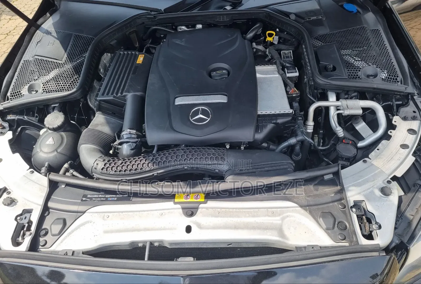 Mercedes-Benz C300 Sport 4Matic Sedan AWD (2.0L 4cyl 7A) 2017 Black