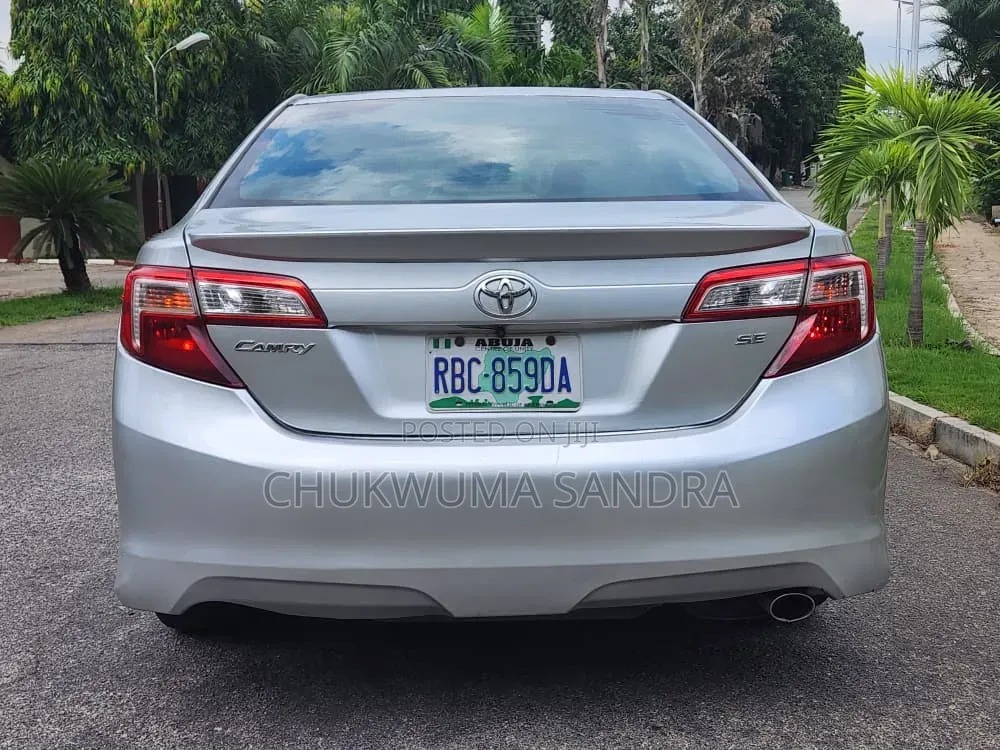 Toyota Camry 2013 Silver