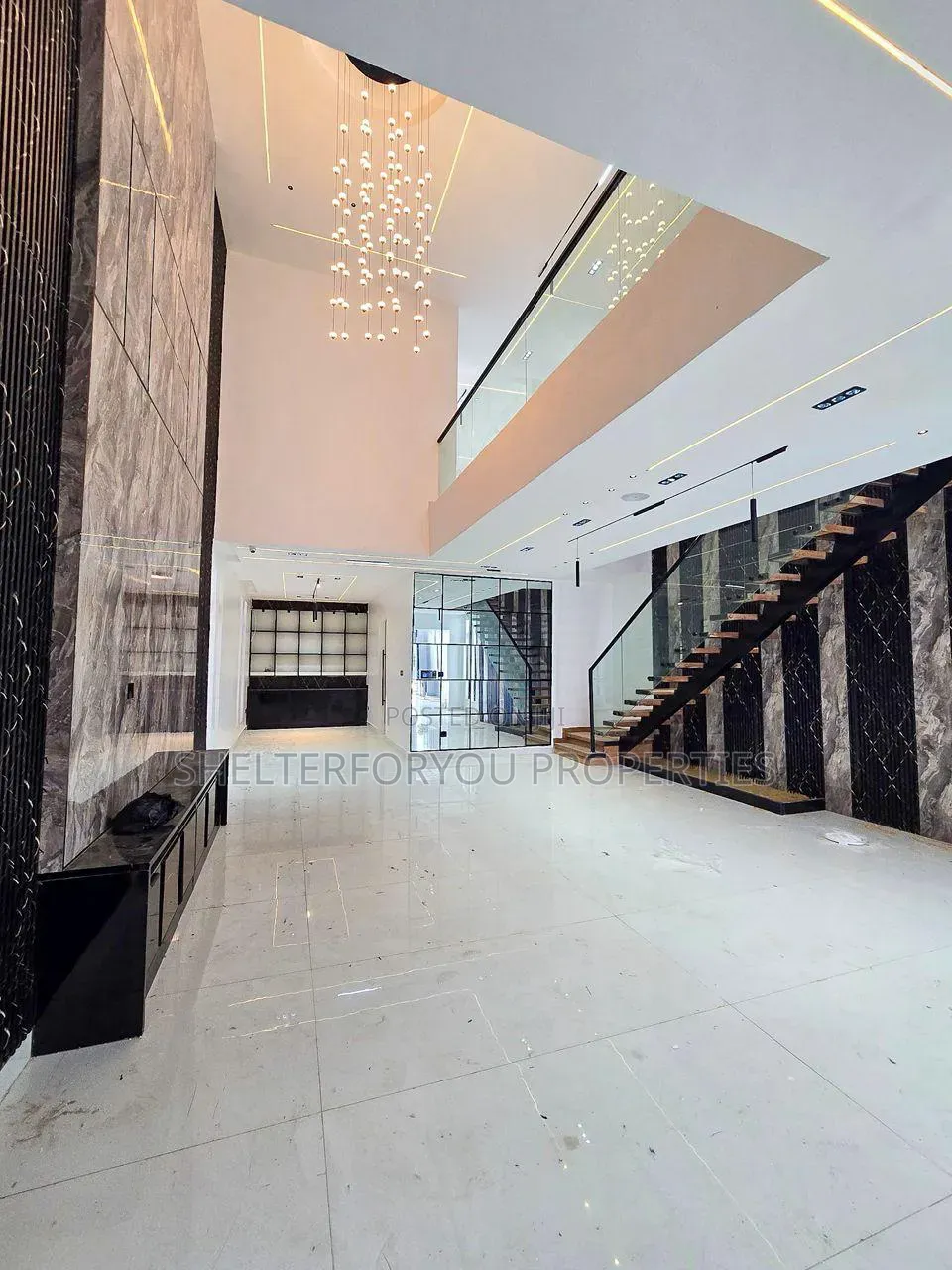 5bdrm Duplex in Ikate for sale