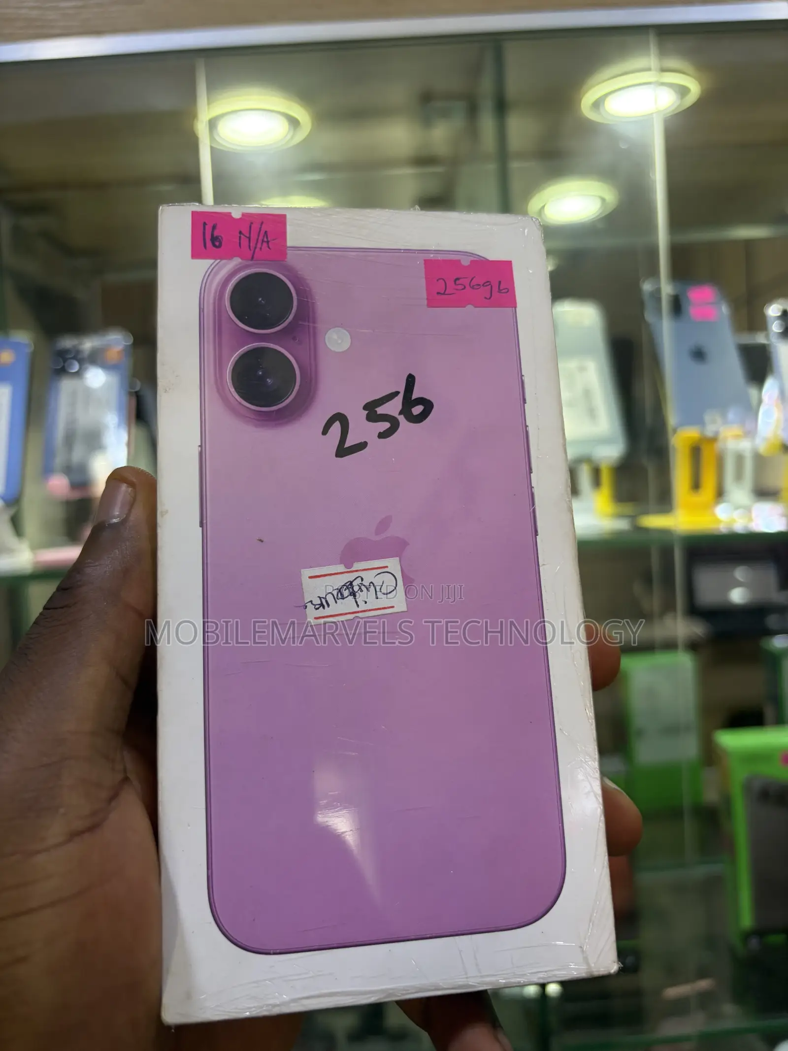 New Apple iPhone 16 256 GB Pink