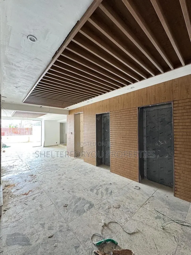 4bdrm Maisonette in Ikoyi S.W for sale