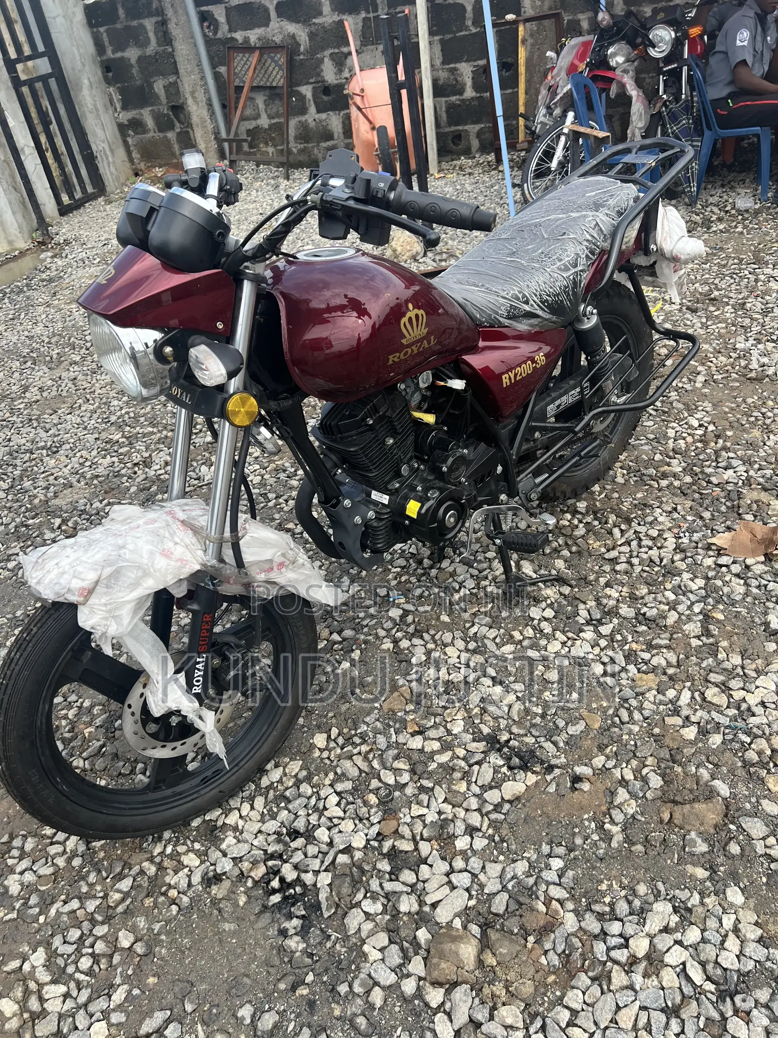 New Royal RY150 2025 Brown