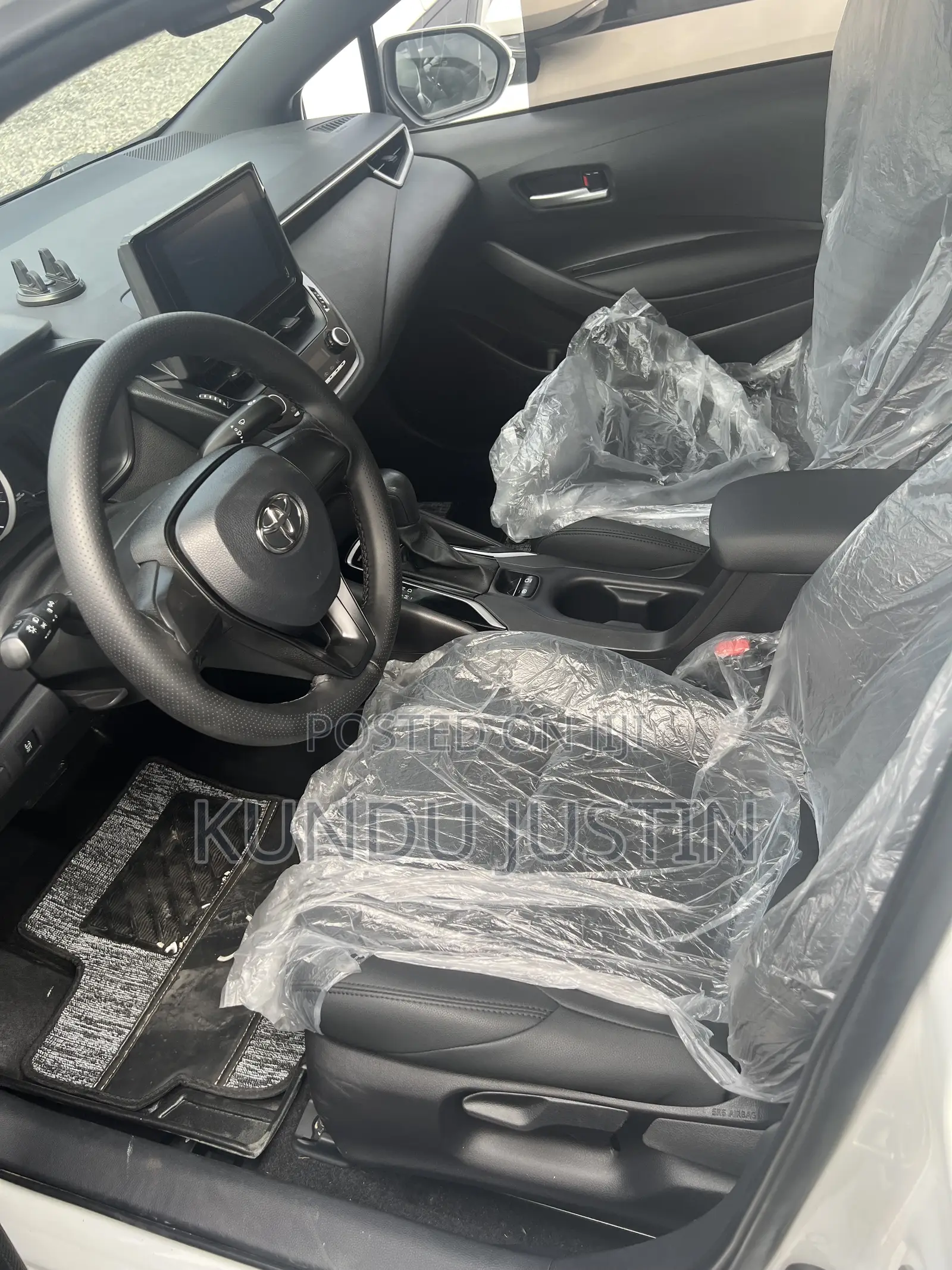 Toyota Corolla 2021 White