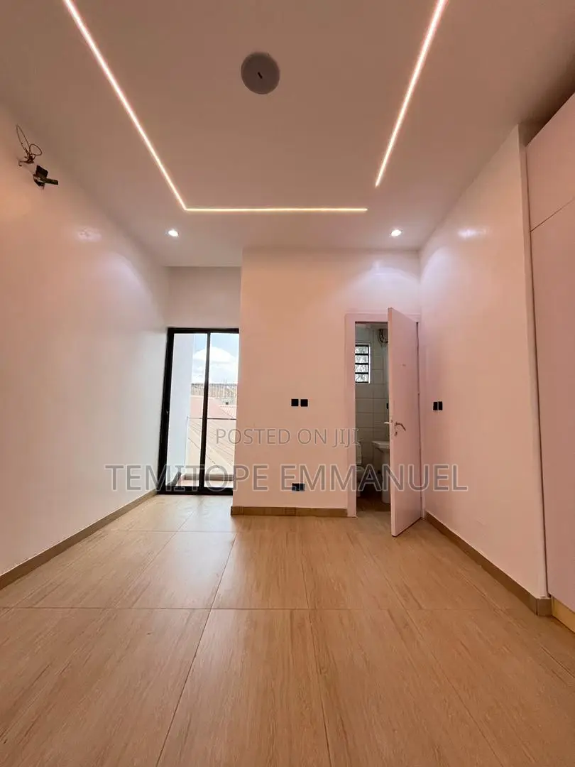 Furnished 3bdrm Apartment in Ikeja GRA for sale