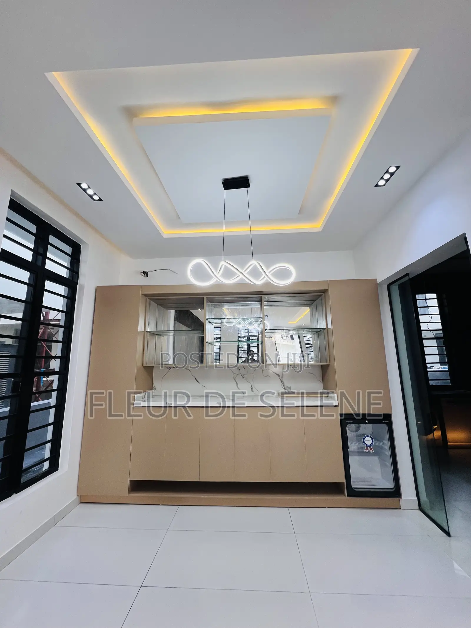 5bdrm Duplex in Megamound Estate, Ikota for sale