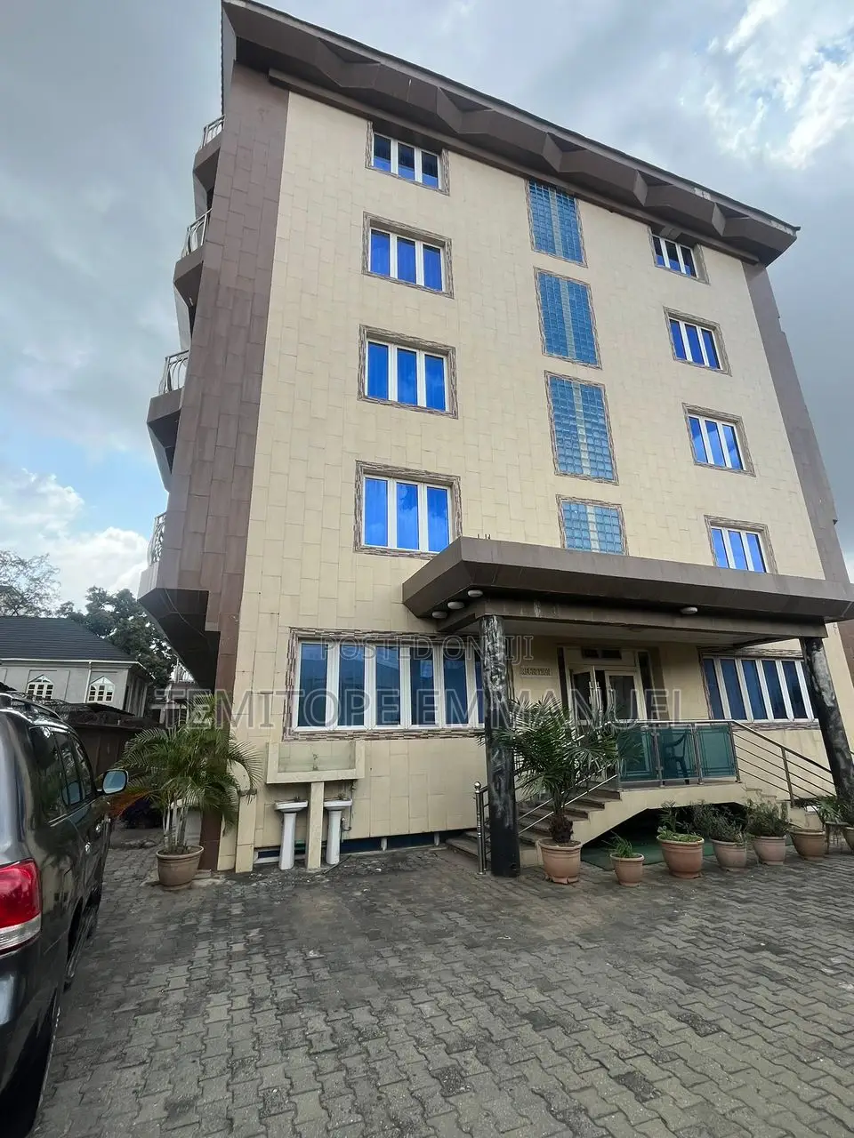 Well Structured 3star Hotel