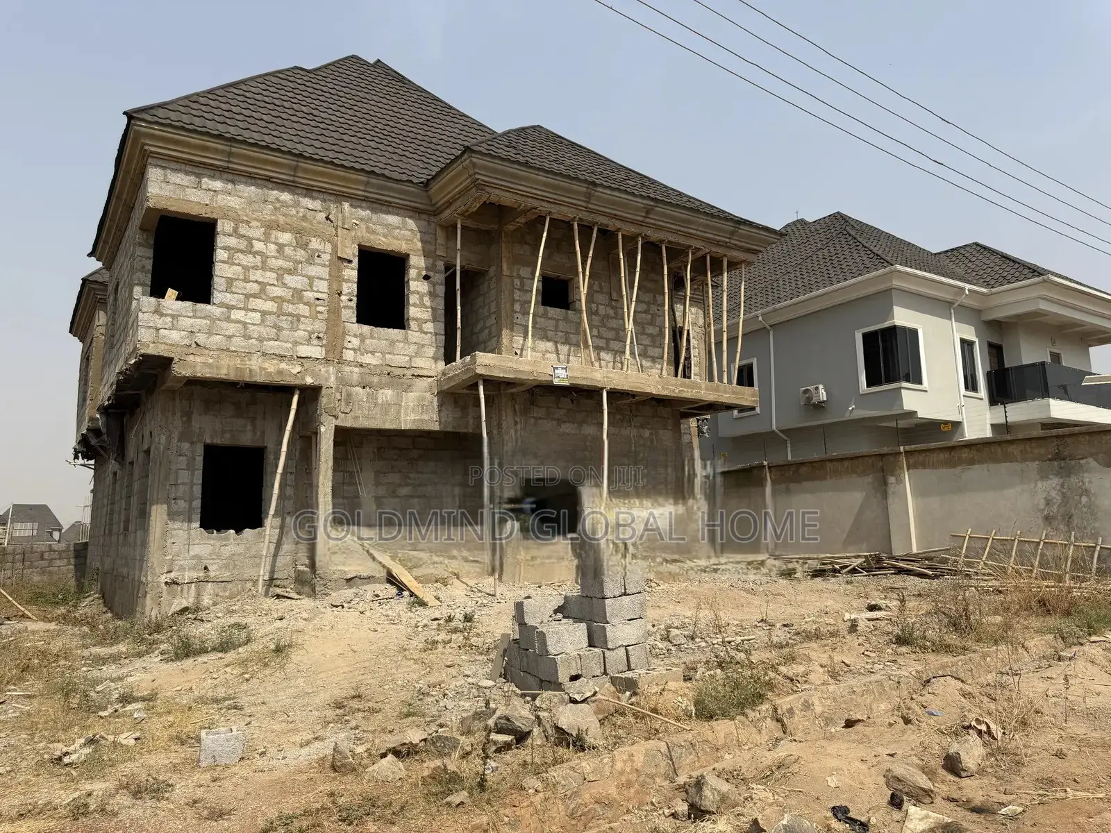 4bdrm Duplex in Lugbe District. for sale
