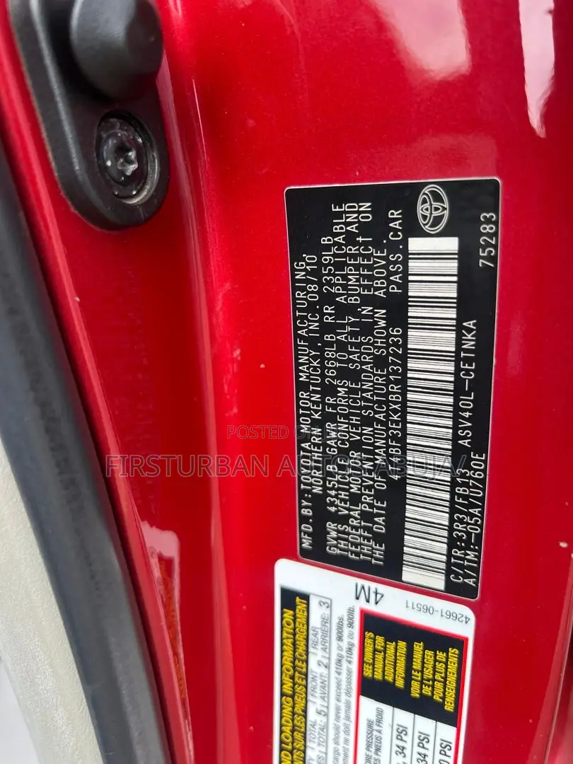 Toyota Camry LE 4dr Sedan (2.5L 4cyl 6A) 2011 Red