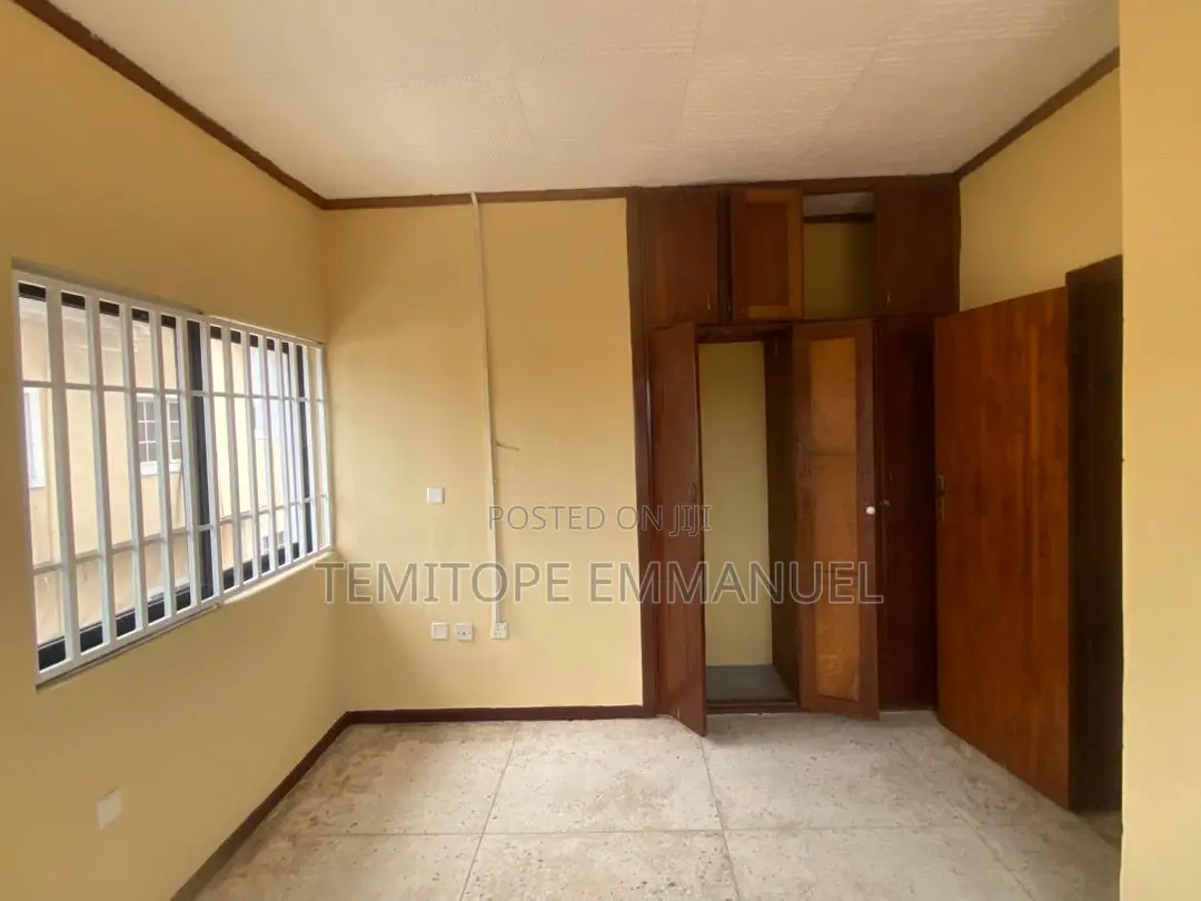 Furnished 5bdrm Duplex in Lekki Phase 1 for rent