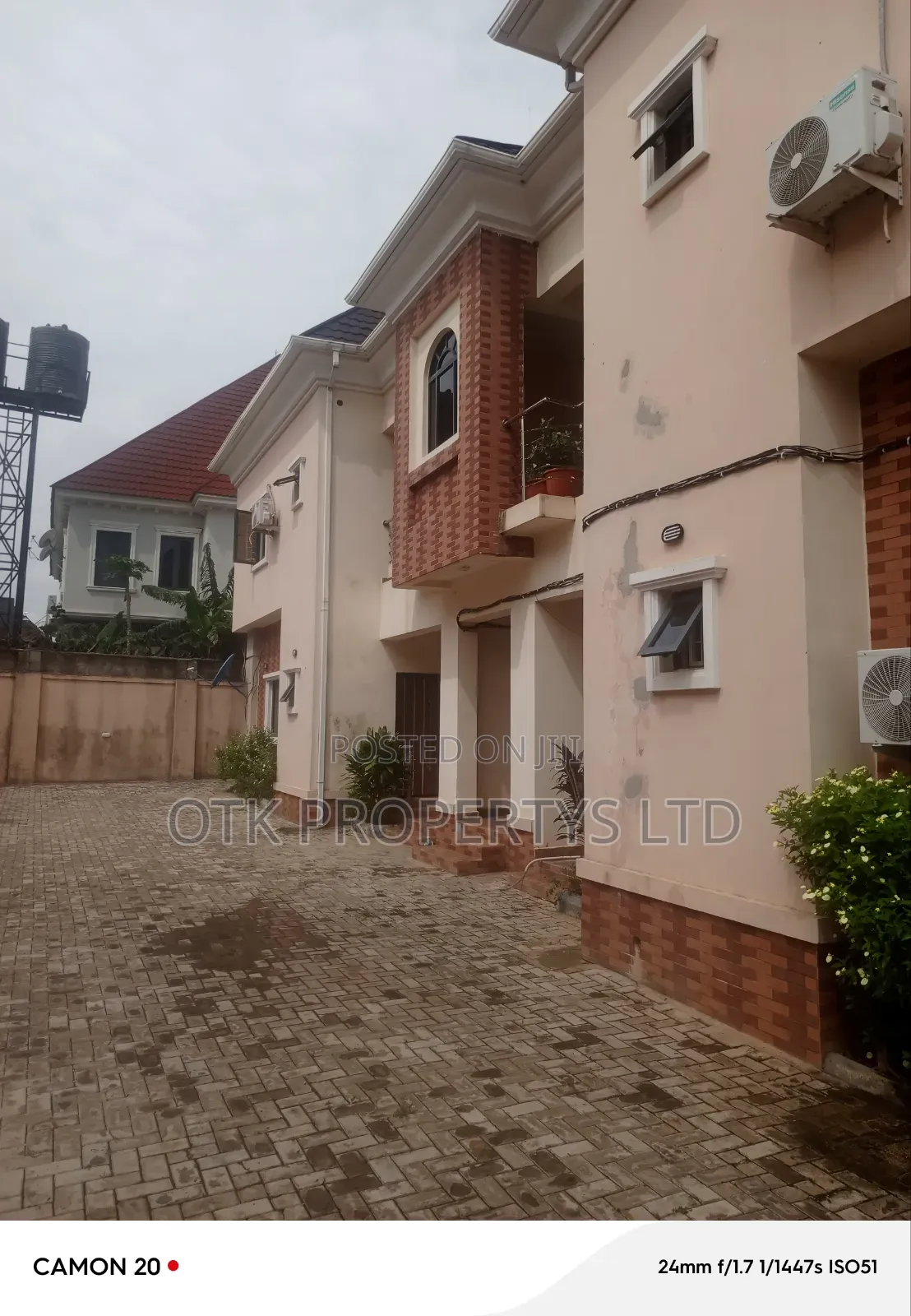 2bdrm Block of Flats in Fo1, Kubwa for rent