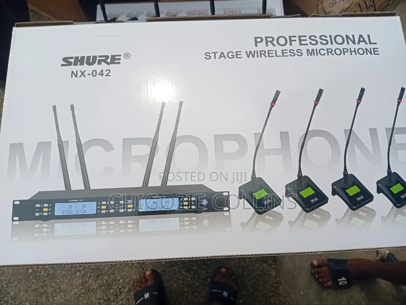 Conference Professionals Stage Wireless Microphone