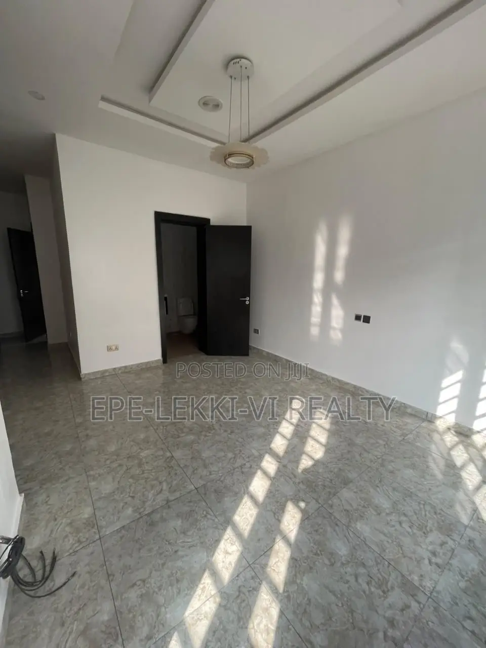 4bdrm Duplex in Lekki for rent