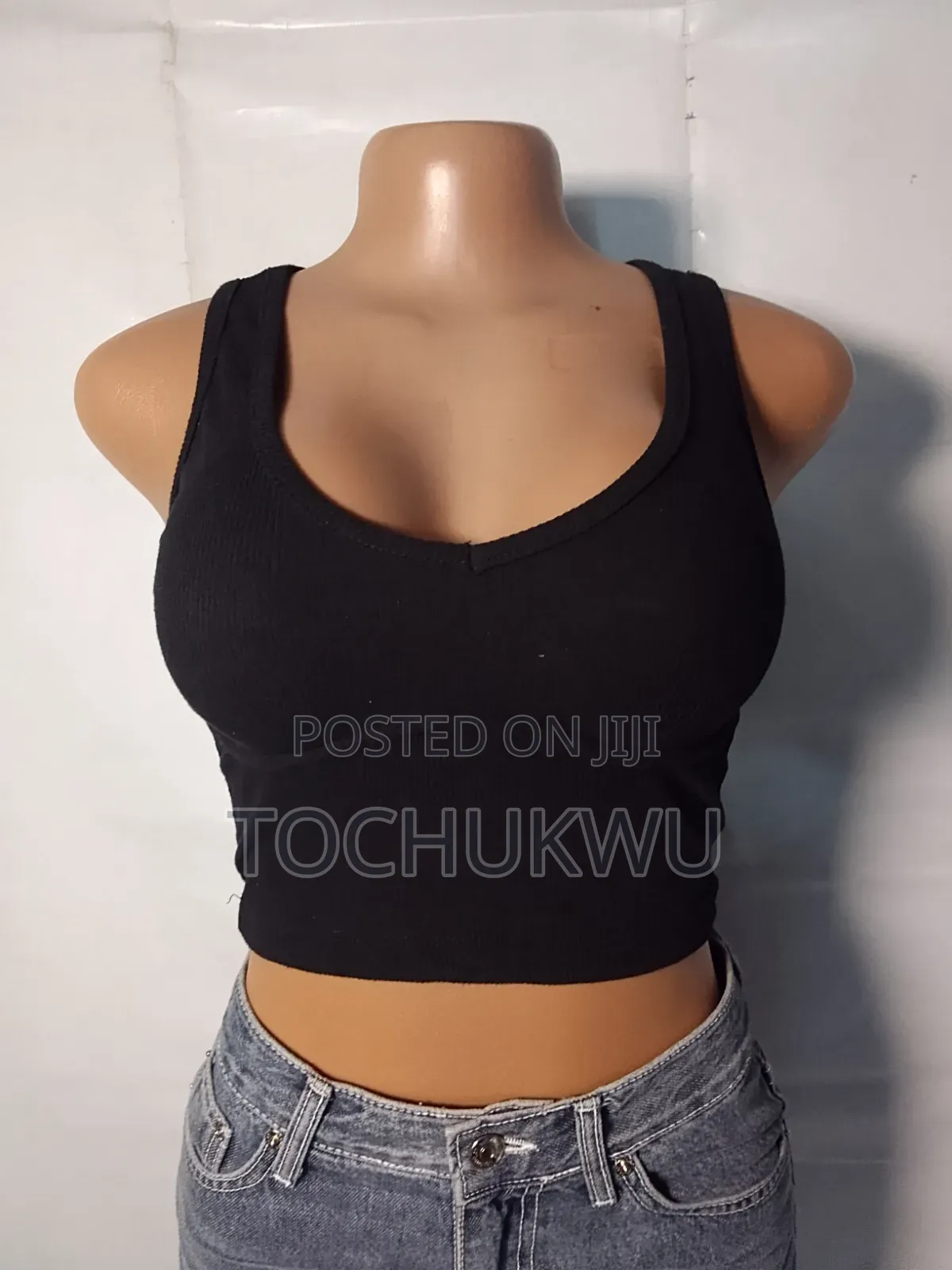 First Grade Thrift Ladies Top Very Quality Still Clean
