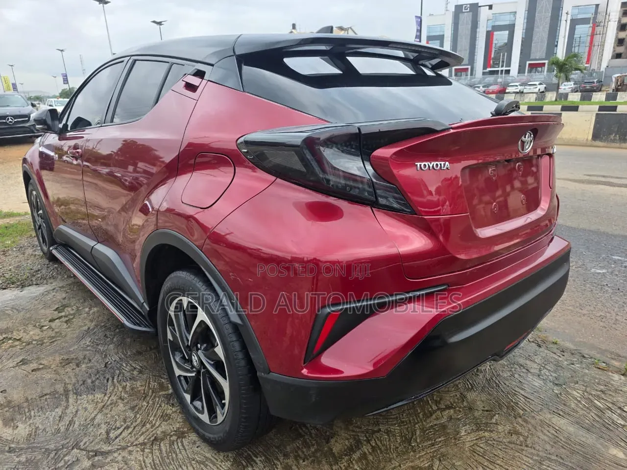Toyota C-HR 2018 Red