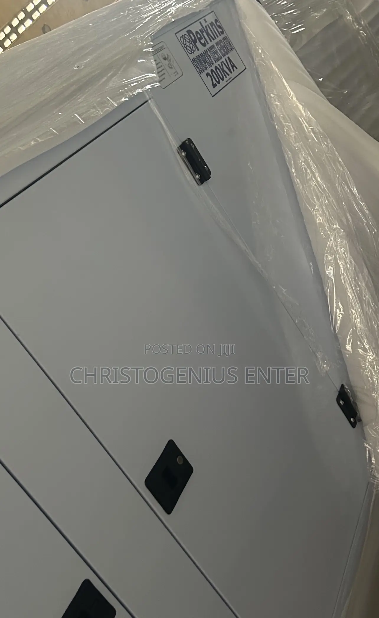 Perkins 200kva Soundproof Generator Set
