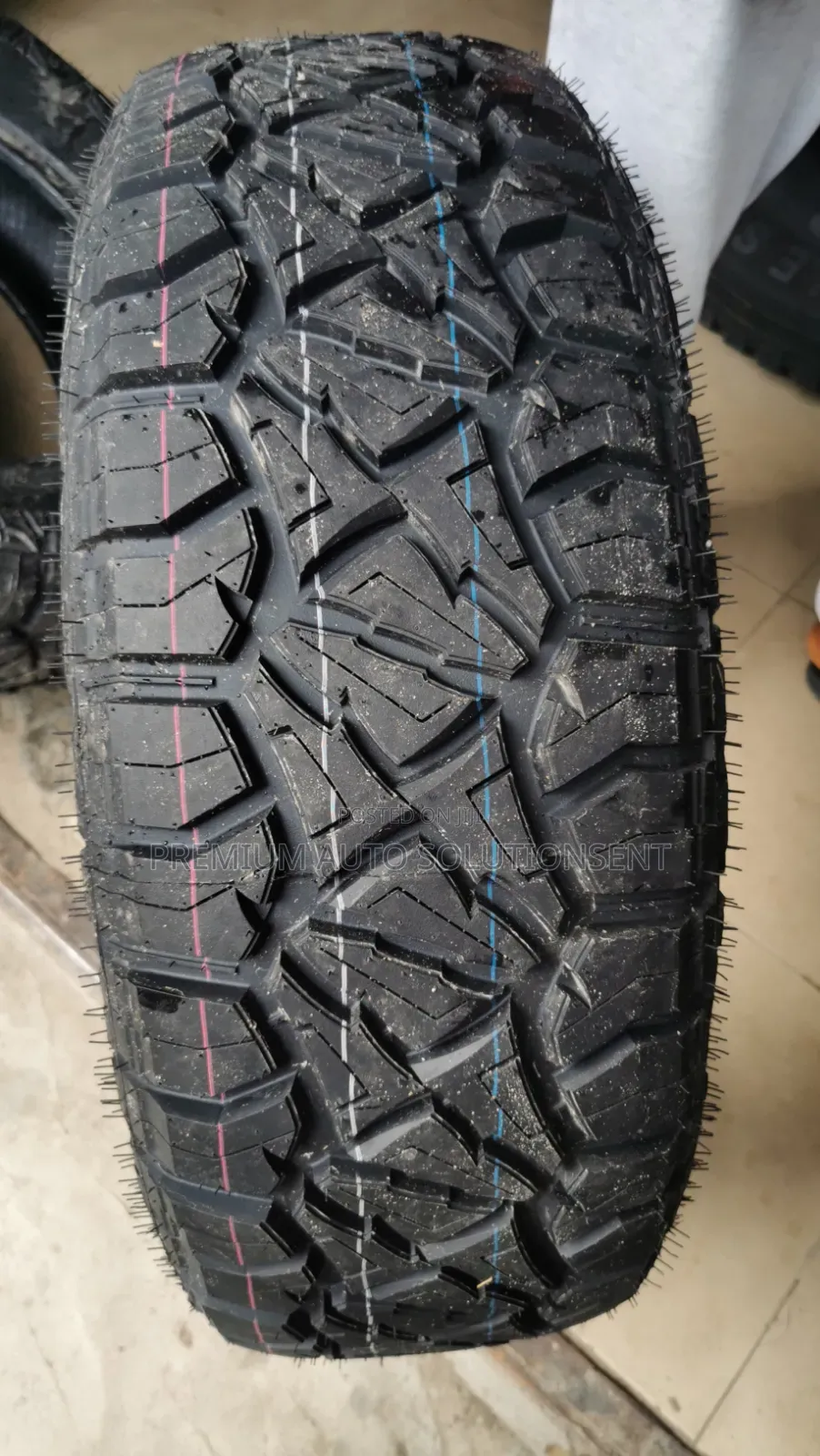 Brand New 275/65r18