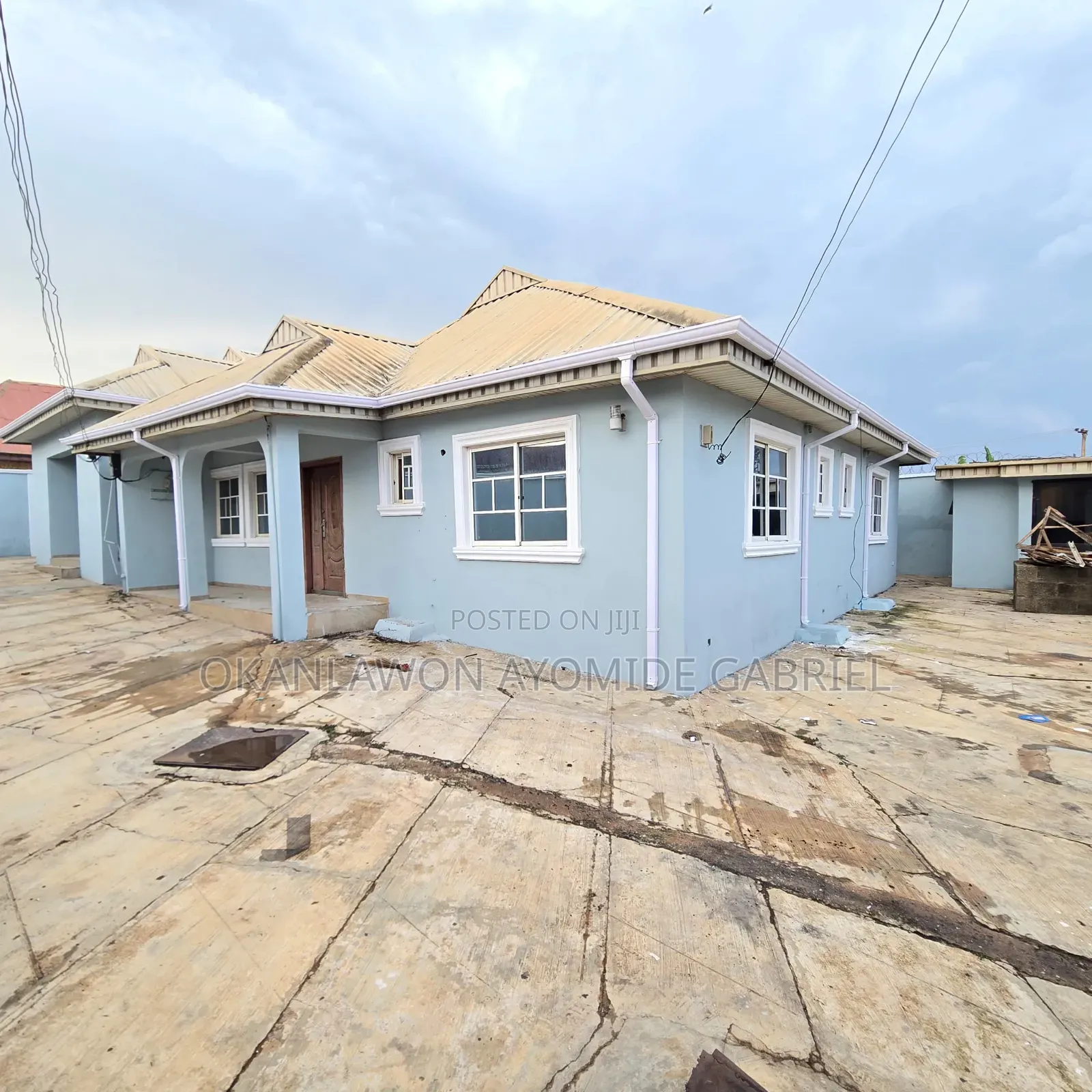 3bdrm Bungalow in Apata for rent