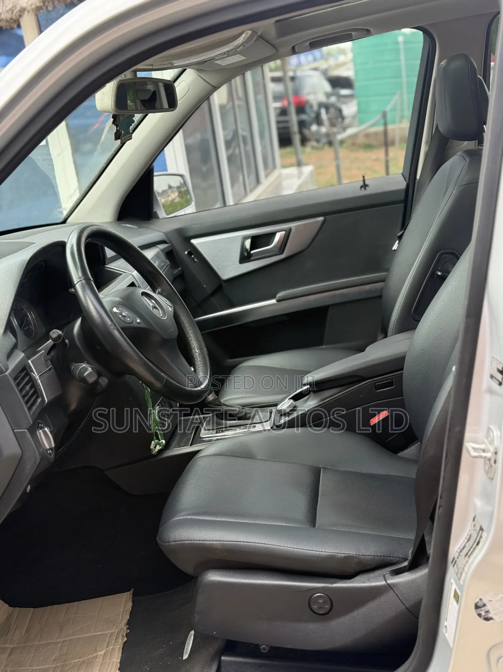 Mercedes-Benz GLK-Class 2010 Silver