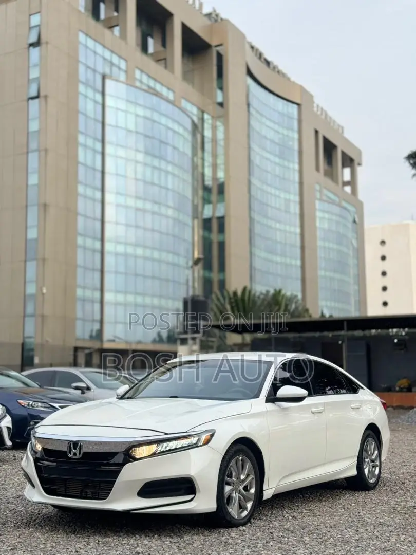 Honda Accord 2019 White