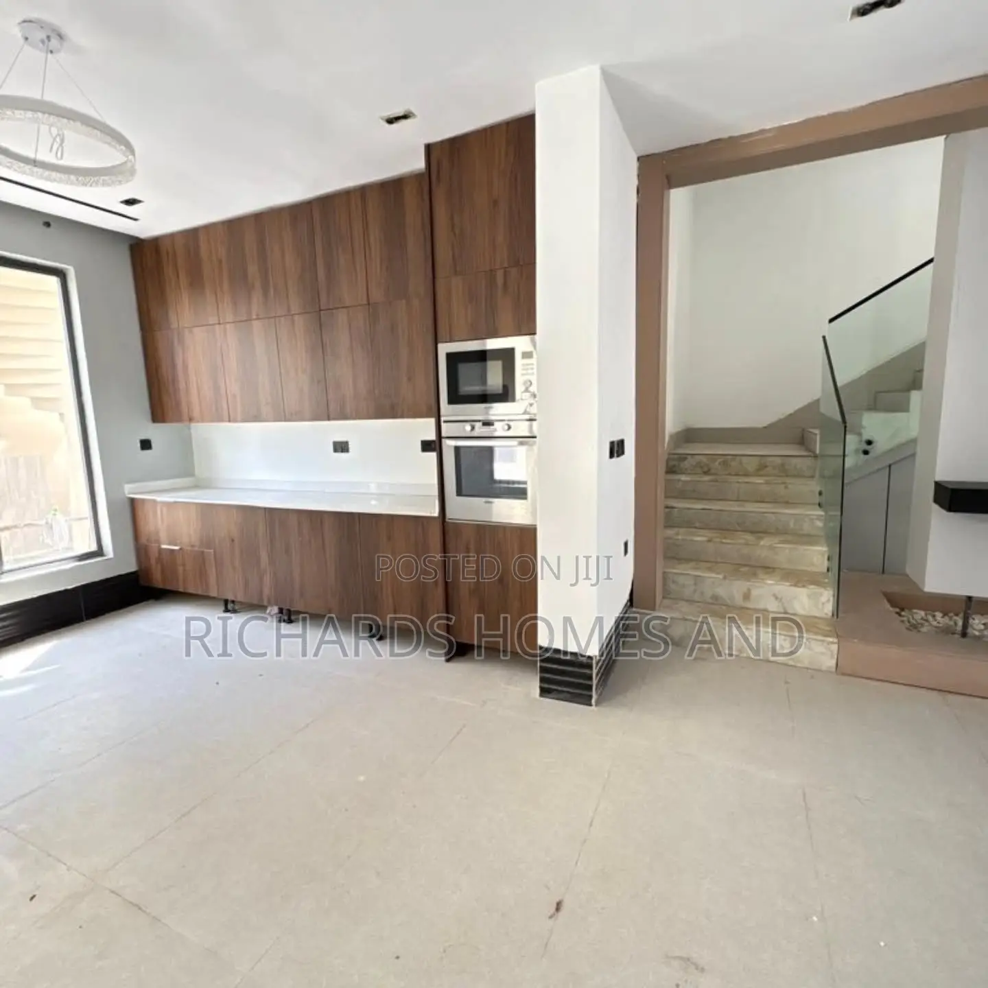 5bdrm Duplex in Old Ikoyi for sale