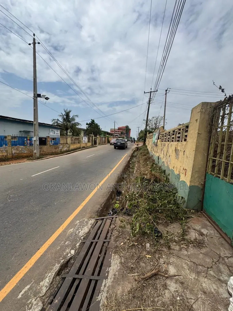 1300sqm Commercial Plot | Ibadan