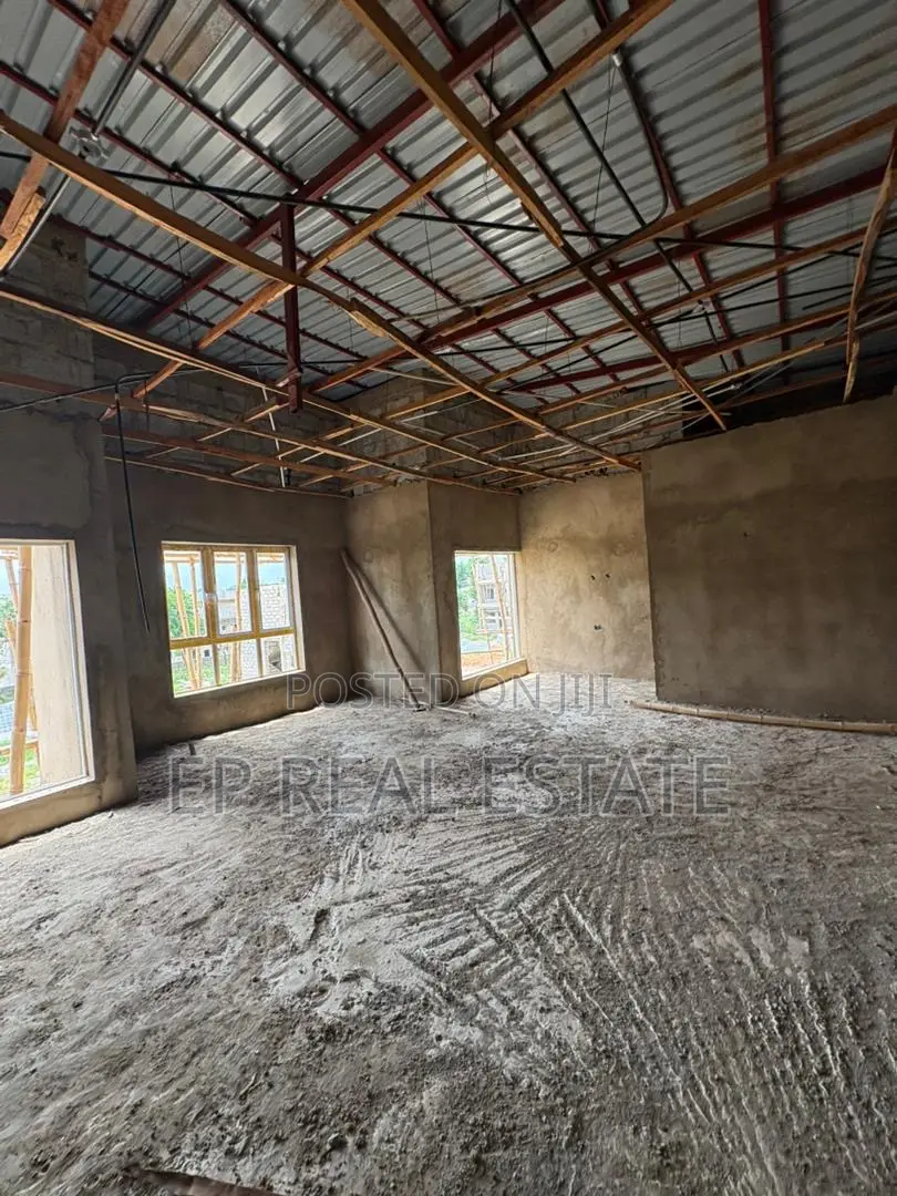 4bdrm Duplex in Apo District for sale