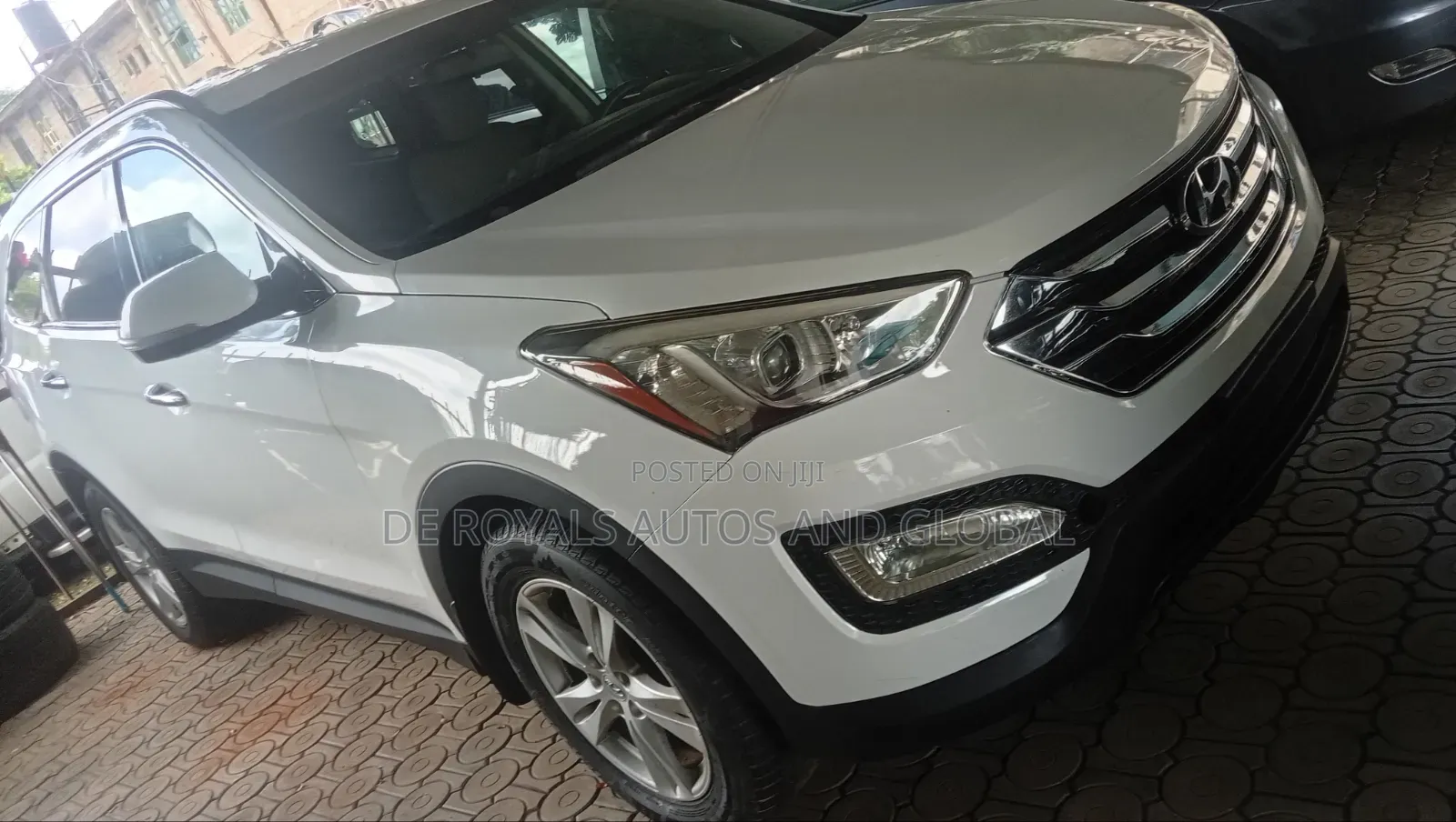 Hyundai Santa Fe 2015 White