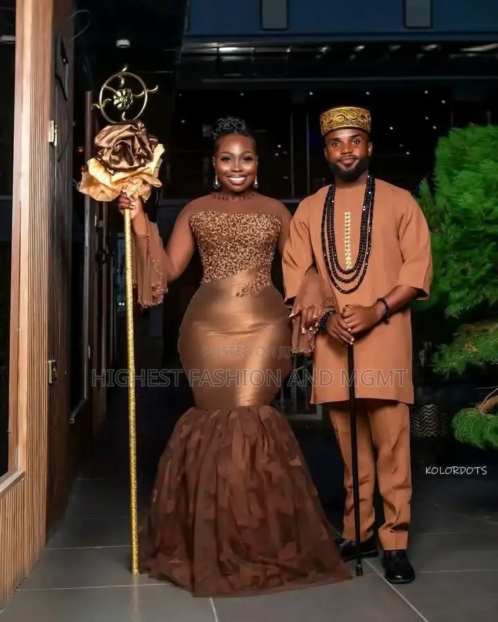 Bronze Brown Traditional Bridal Groom Couple Set