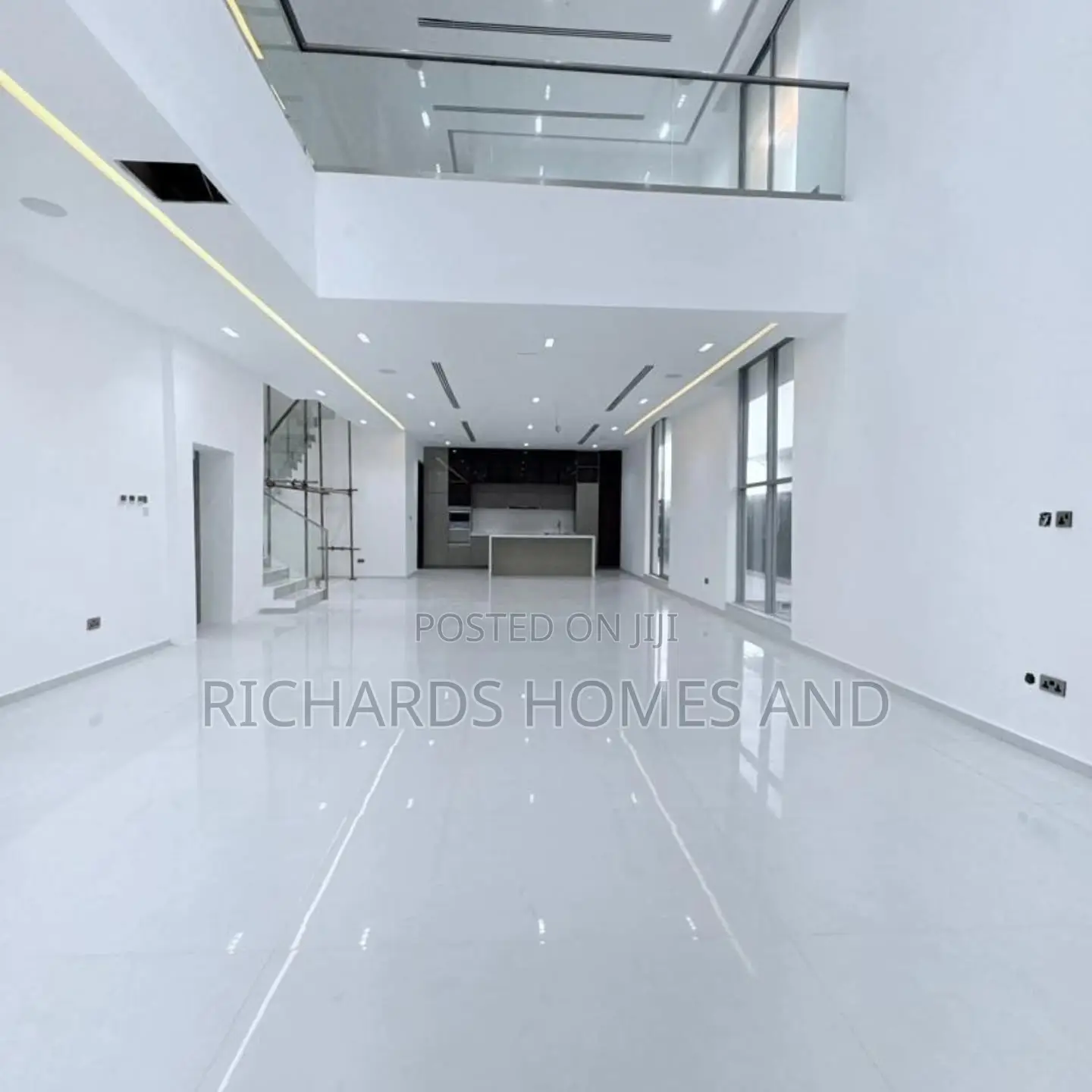 5bdrm Duplex in Old Ikoyi for sale