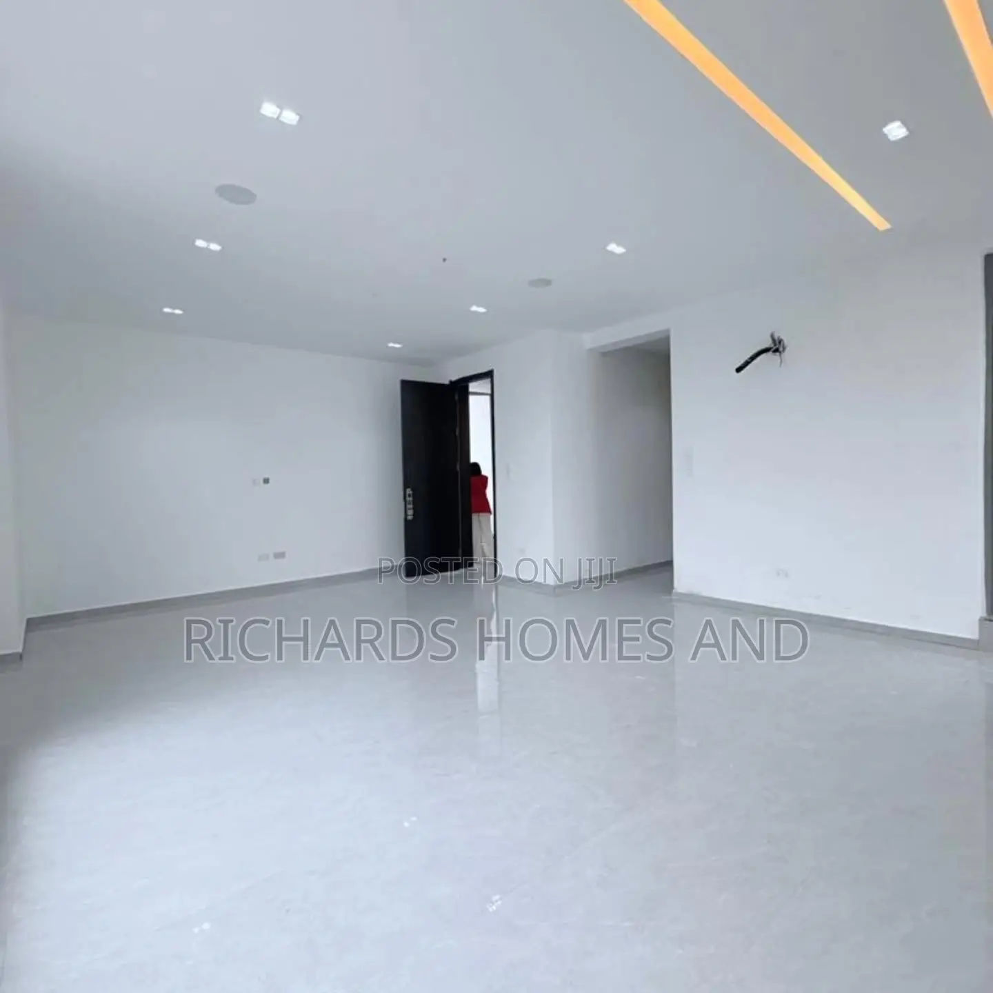 5bdrm Duplex in Old Ikoyi for sale