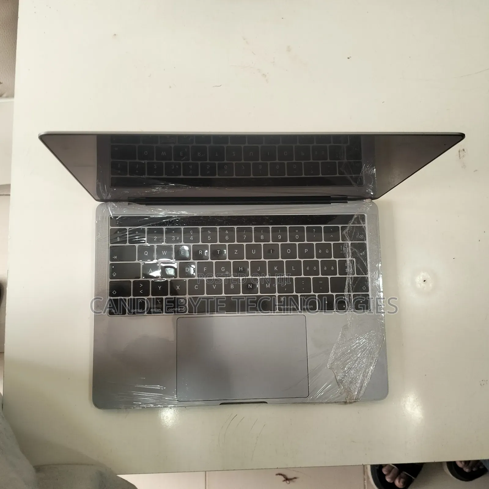 Laptop Apple MacBook Pro 2019 8GB Intel Core i5 SSD 512GB