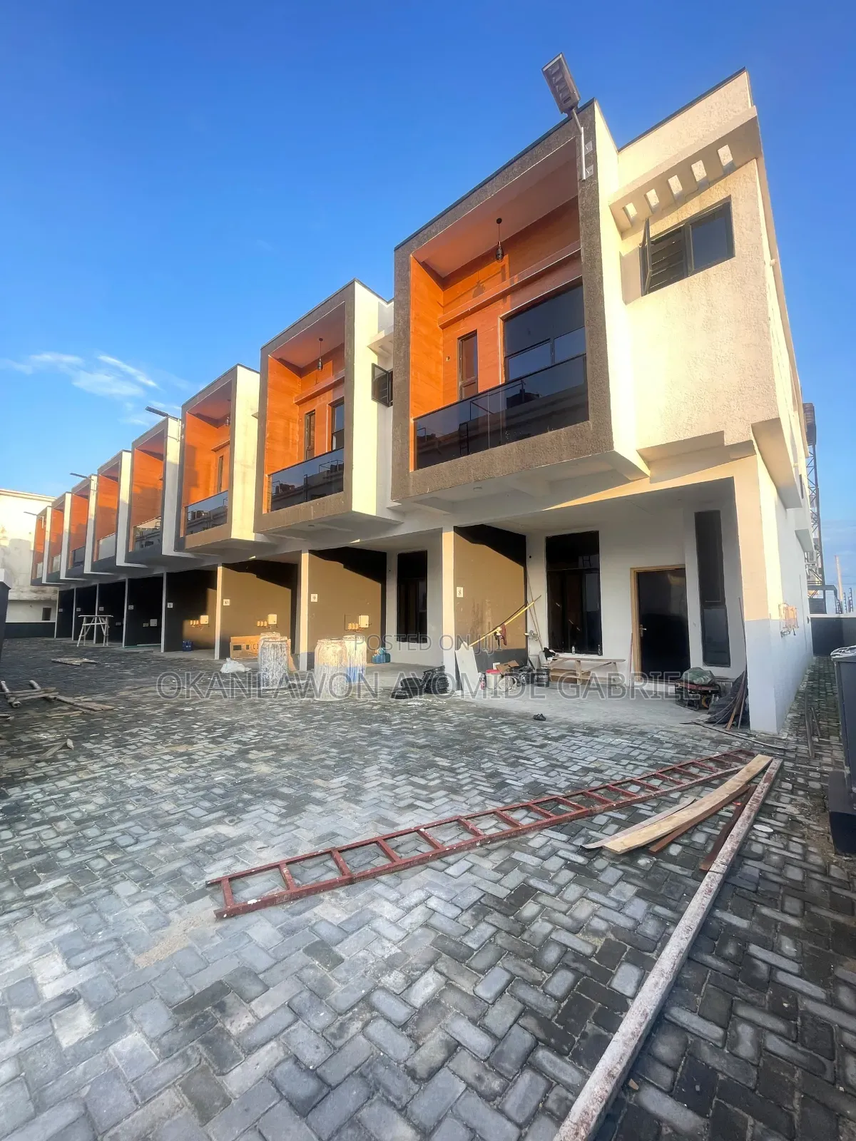 3bdrm Duplex in Abraham Adesanya Estate for sale