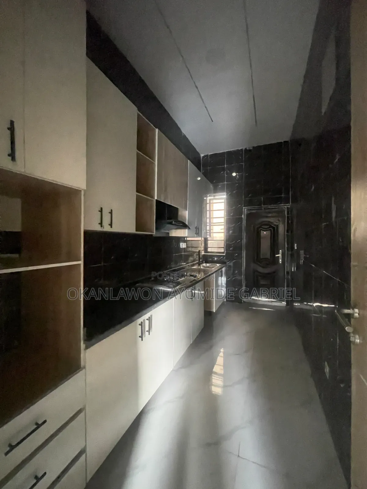3bdrm Duplex in Abraham Adesanya Estate for sale