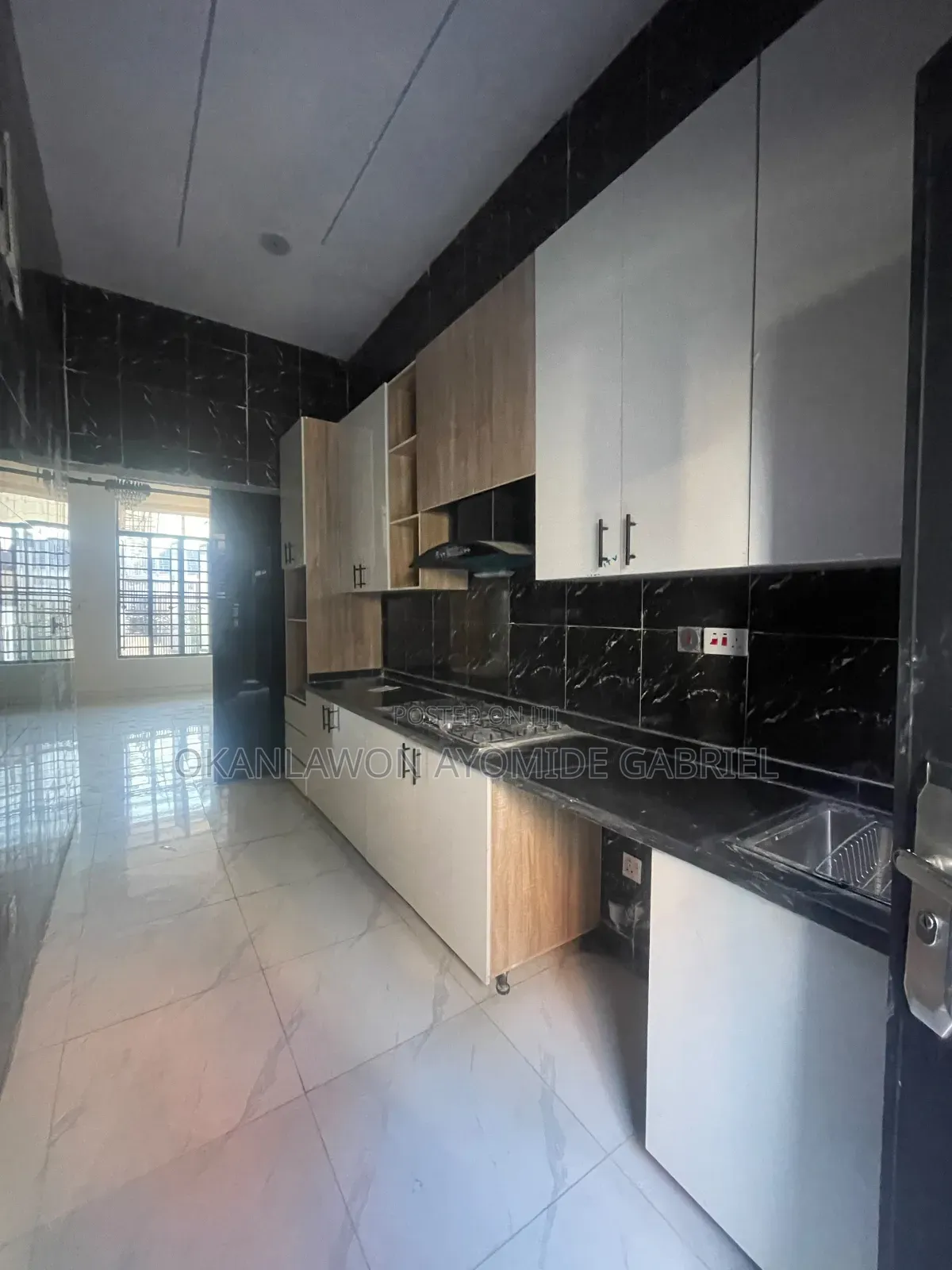 3bdrm Duplex in Abraham Adesanya Estate for sale