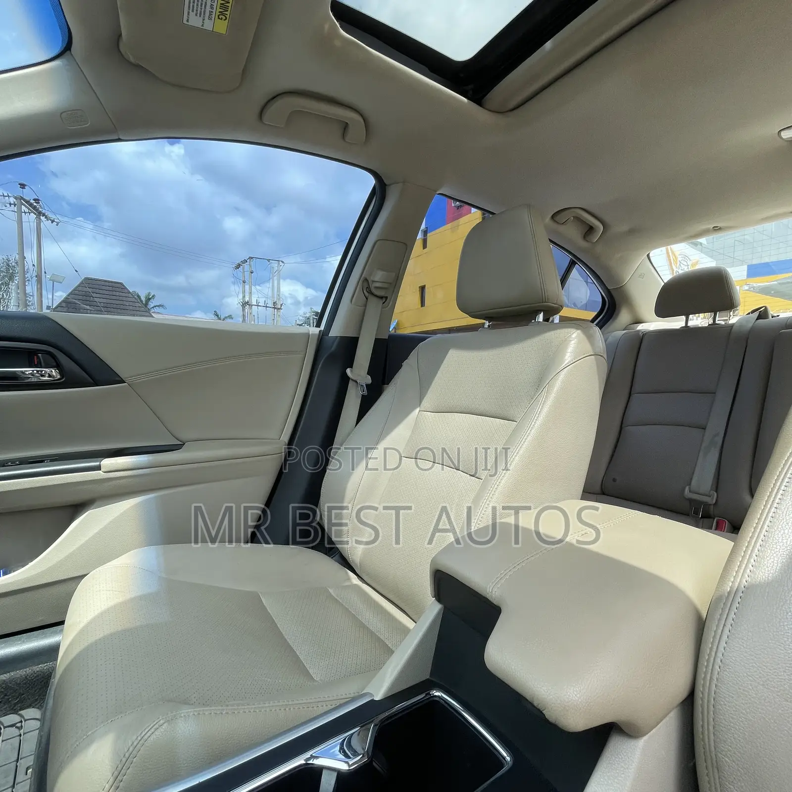 Honda Accord Touring V-6 4dr Sedan (3.5L 6cyl 6A) 2014 White