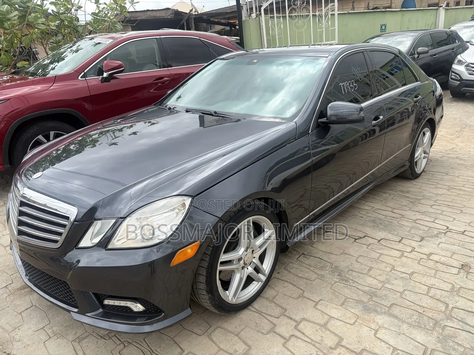 Mercedes-Benz E350 Base 4Matic Sedan AWD (3.5L 6cyl 7A) 2011 Gray