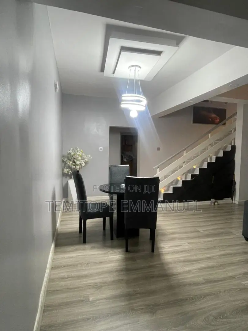 Furnished 4bdrm Duplex in Lekki Phase 1 for sale