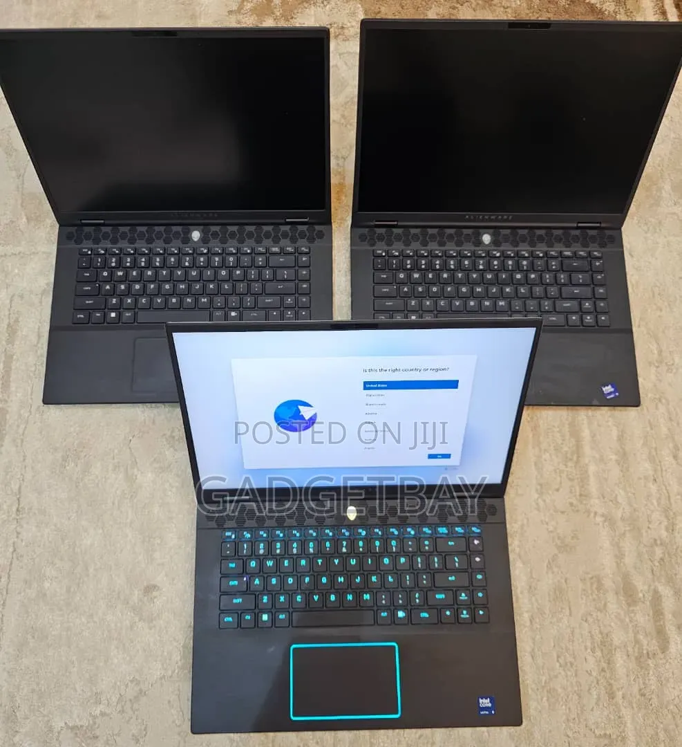 Laptop Alienware M16 R2 32GB Intel Core Ultra 9 SSD 1T