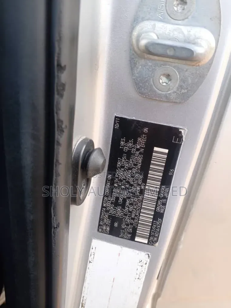 Toyota RAV4 2012 Silver