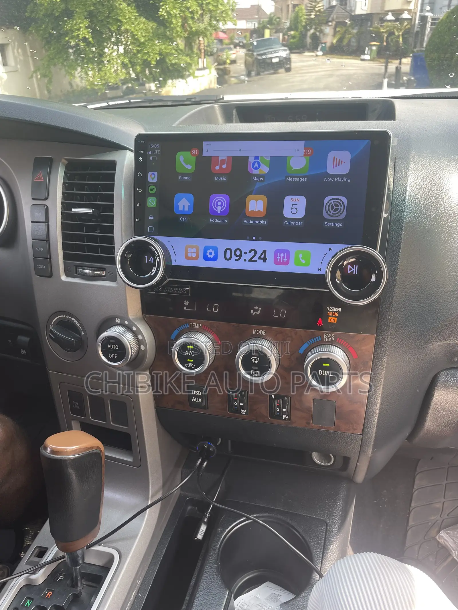 Toyota Tundra Diamond /Hd Navigation Apple Carplay/Android Auto