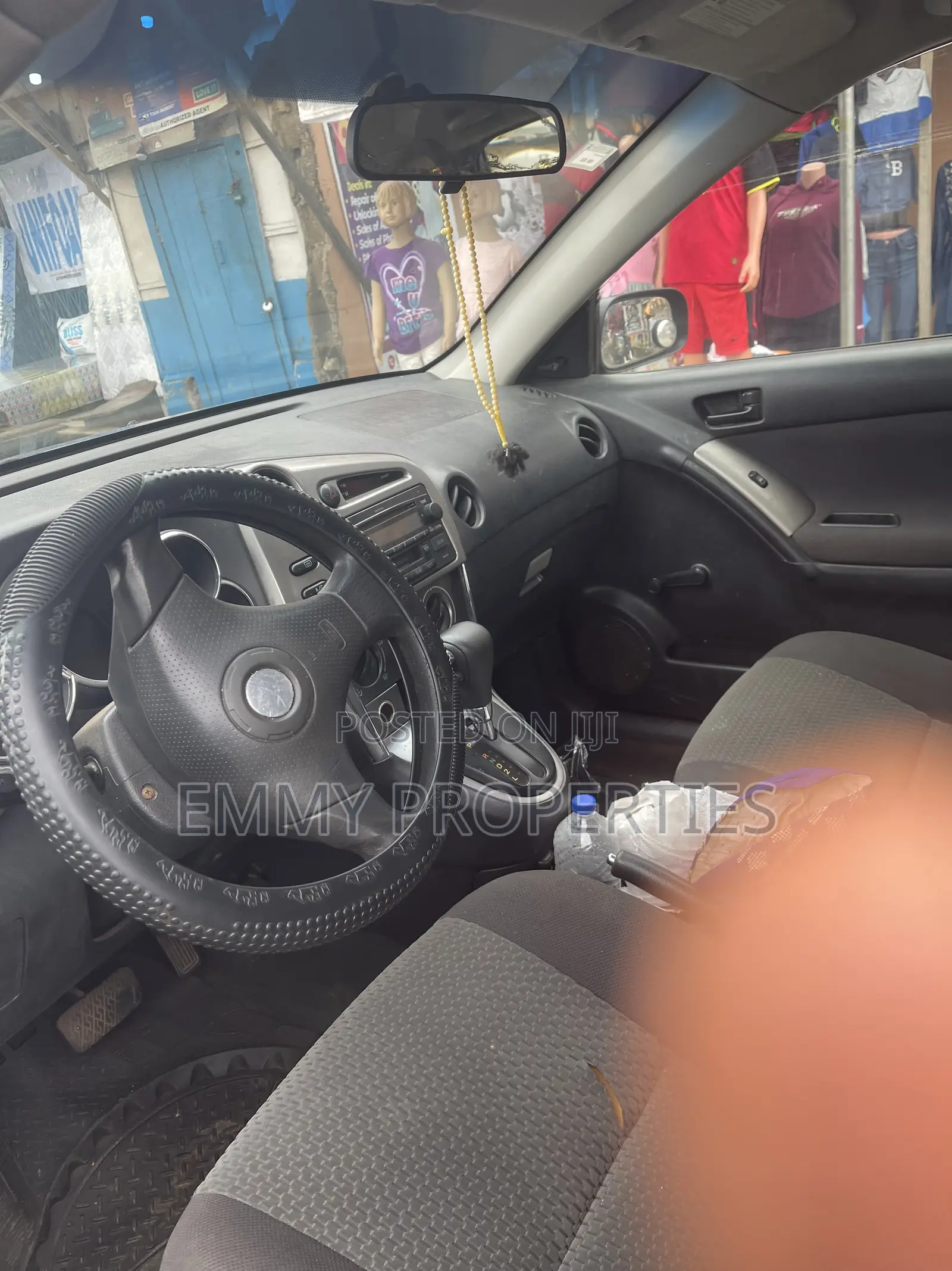 Toyota Matrix XR Hatchback FWD (1.8L 4cyl 4A) 2007 Blue