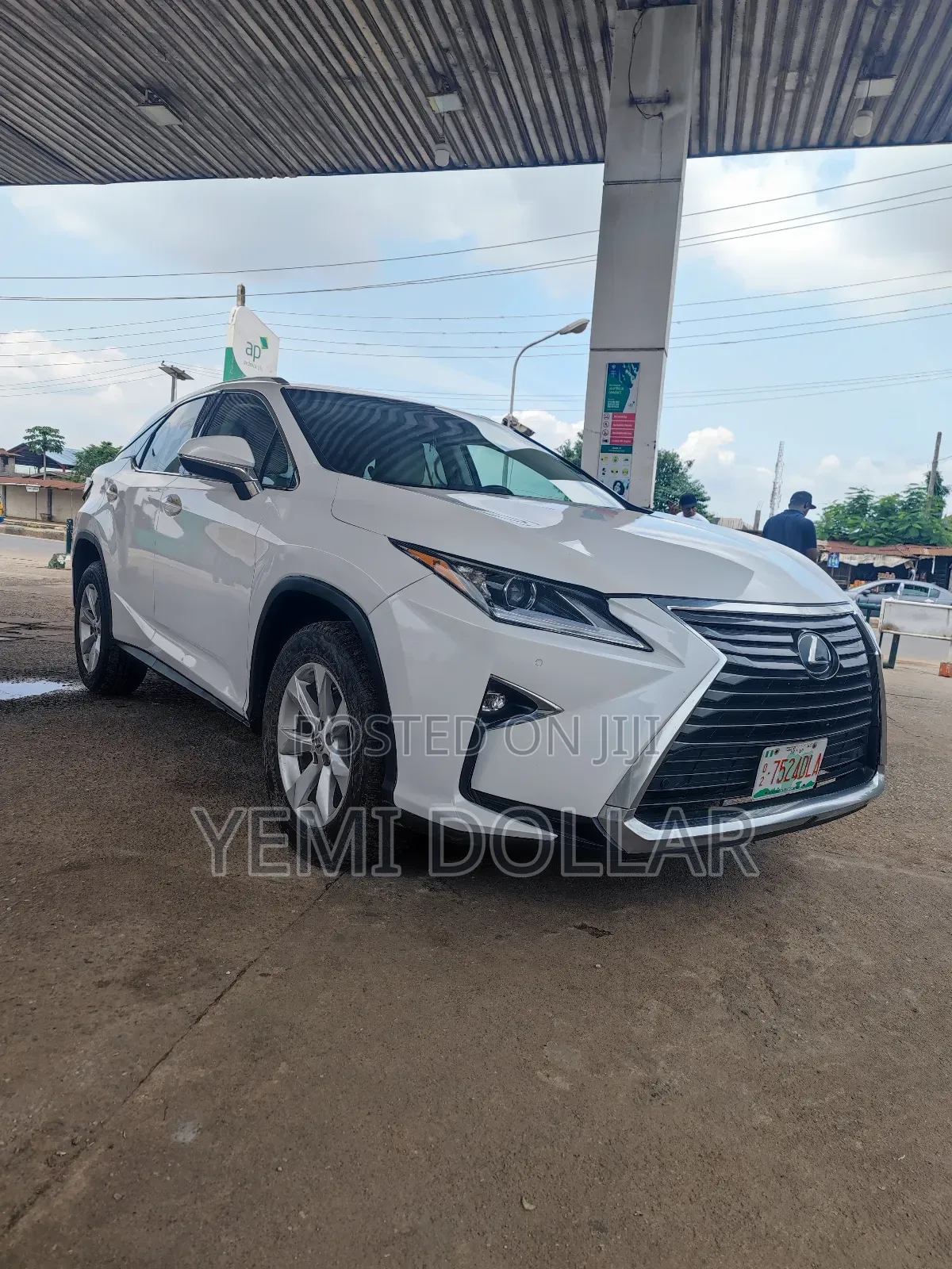 Lexus RX 350 AWD 2017 White