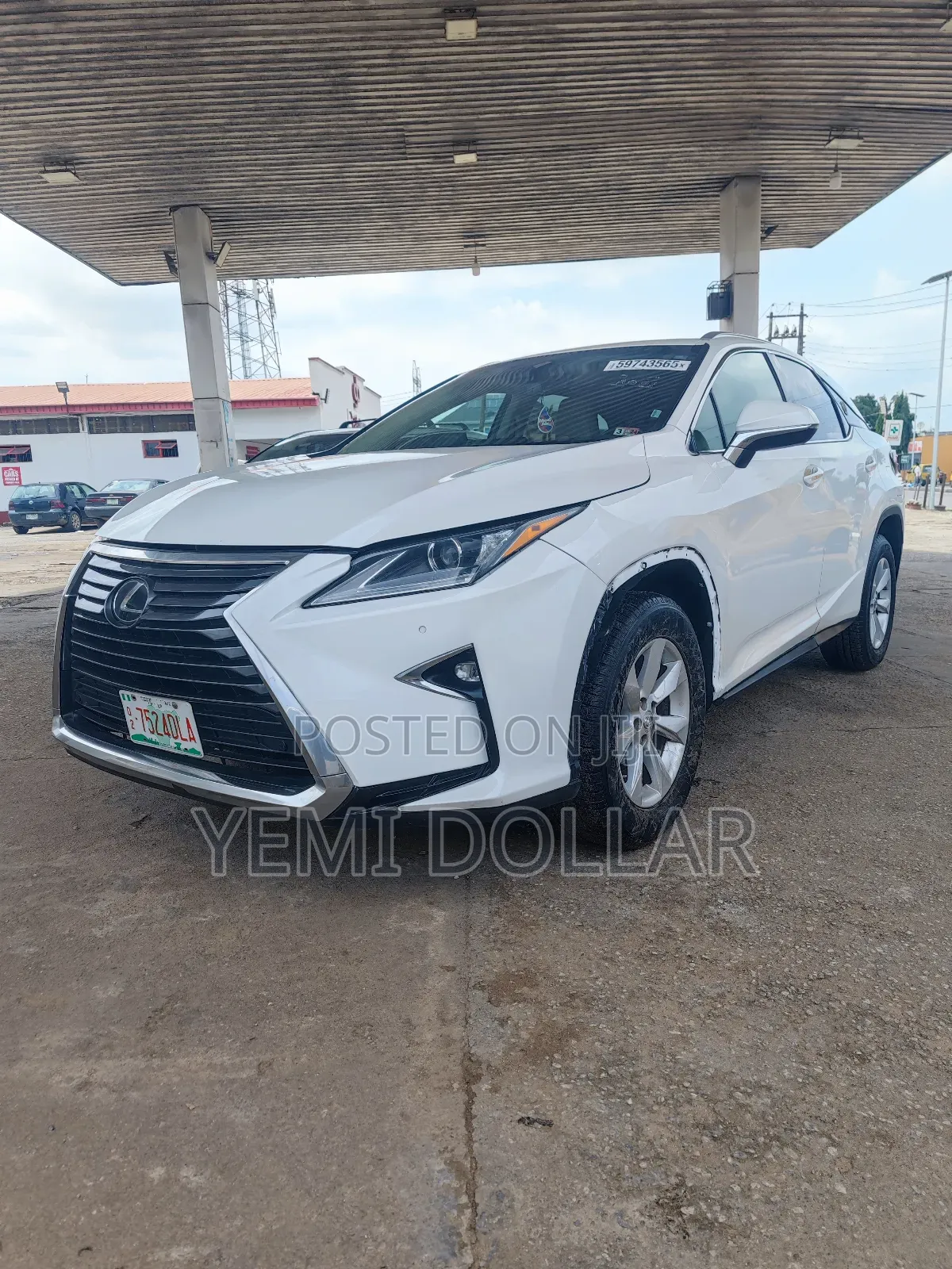 Lexus RX 350 AWD 2017 White